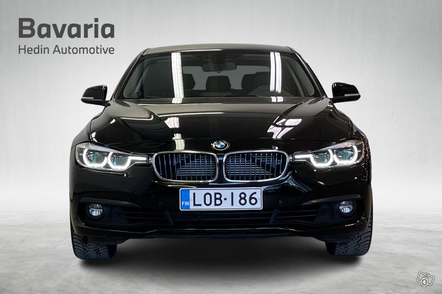 BMW 330 4