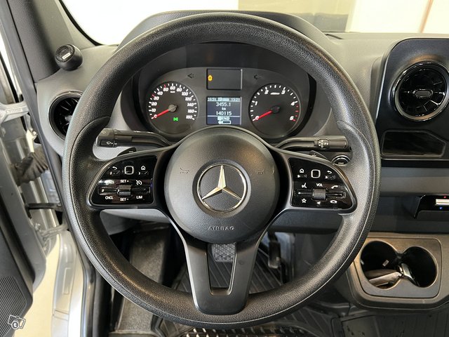Mercedes-Benz Sprinter 3