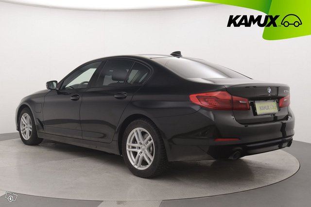 BMW 530 11