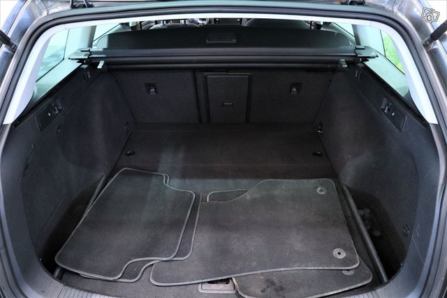 Volkswagen Golf 10