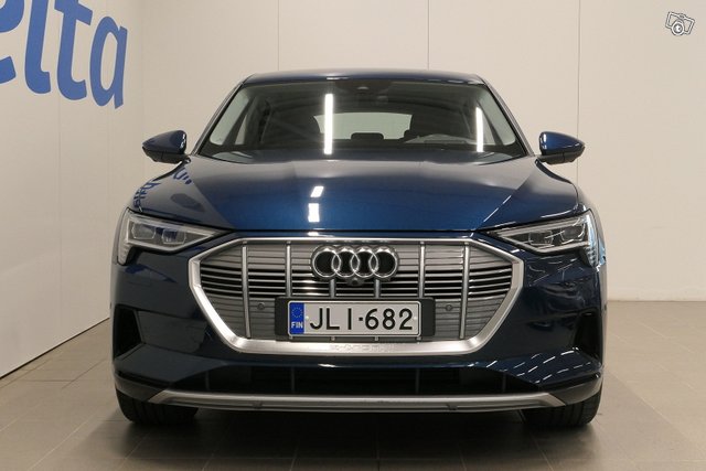 Audi E-tron 3