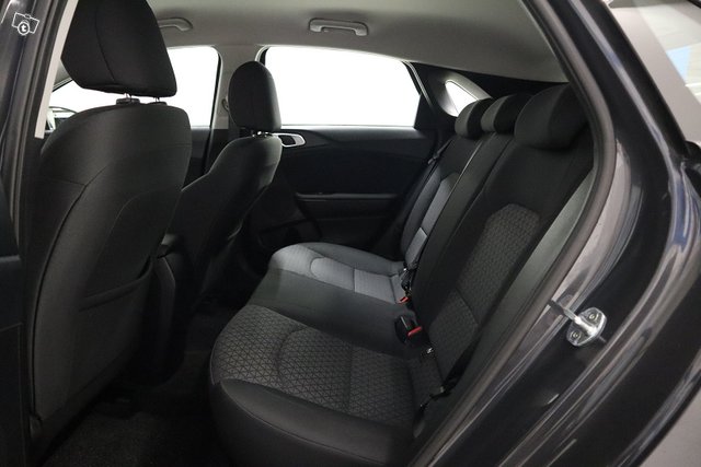 Kia Ceed 17