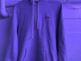 Levis huppari, Vaatteet ja kengät, Kouvola, Tori.fi Levis huppari, Vaatteet ja kengät, Kouvola, Tori.fi