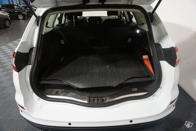 Ford Mondeo 20
