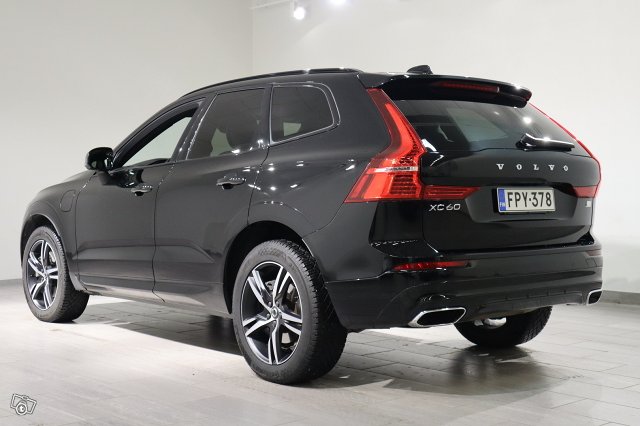 Volvo XC60 7
