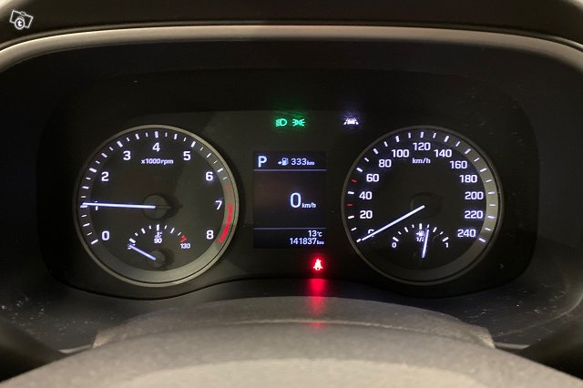 Hyundai Tucson 12