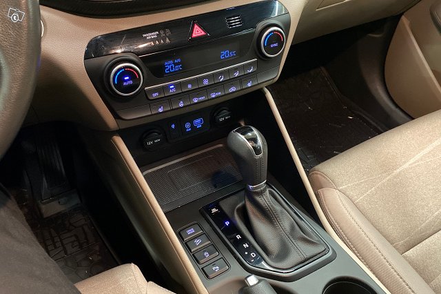 Hyundai Tucson 14