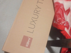 Vinyylilankku Kärch (5pkt), Ikkunat, ovet ja lattiat, Rakennustarvikkeet ja työkalut, Turku, Tori.fi Vinyylilankku Kärch (5pkt), Ikkunat, ovet ja lattiat, Rakennustarvikkeet ja työkalut, Turku, Tori.fi