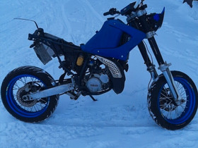 Yamaha DT 125 osina, Moottoripyörän varaosat ja tarvikkeet, Mototarvikkeet ja varaosat, Oulu, Tori.fi