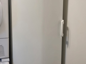 Zanussi pakastin 185cm, 248 litraa, Jääkaapit ja pakastimet, Kodinkoneet, Espoo, Tori.fi Zanussi pakastin 185cm, 248 litraa, Jääkaapit ja pakastimet, Kodinkoneet, Espoo, Tori.fi