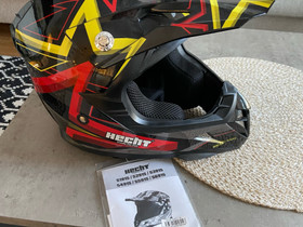 Hecht 55915 crossikypärä, M (57-58), Ajoasut, kengät ja kypärät, Mototarvikkeet ja varaosat, Jyväskylä, Tori.fi Hecht 55915 crossikypärä, M (57-58), Ajoasut, kengät ja kypärät, Mototarvikkeet ja varaosat, Jyväskylä, Tori.fi