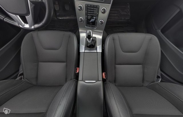 Volvo S60 10