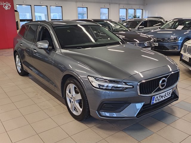 Volvo V60 3