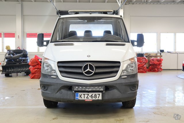 Mercedes-Benz Sprinter 2