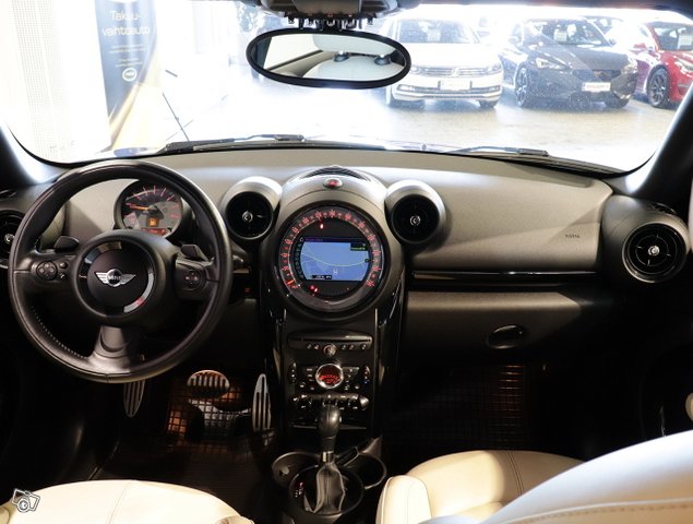 MINI Countryman 15