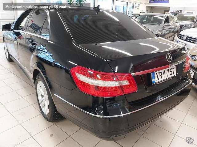 Mercedes-Benz E 4