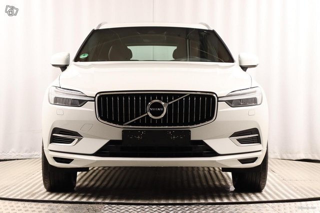 Volvo XC60 5