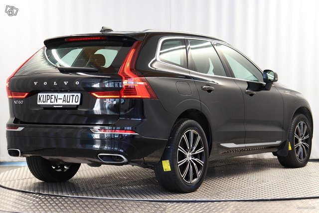 Volvo XC60 4