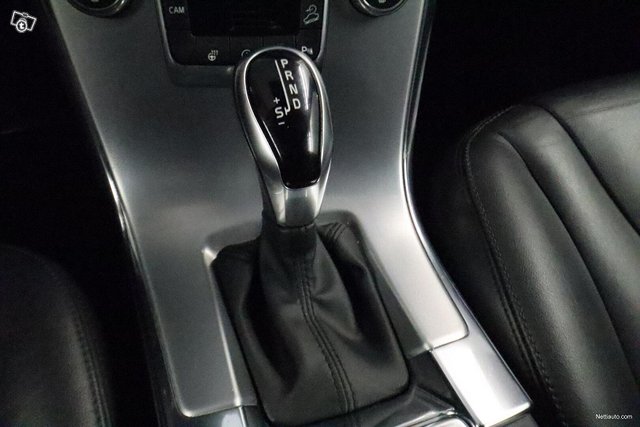 Volvo XC60 20