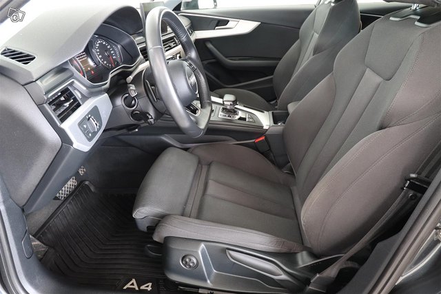 Audi A4 9