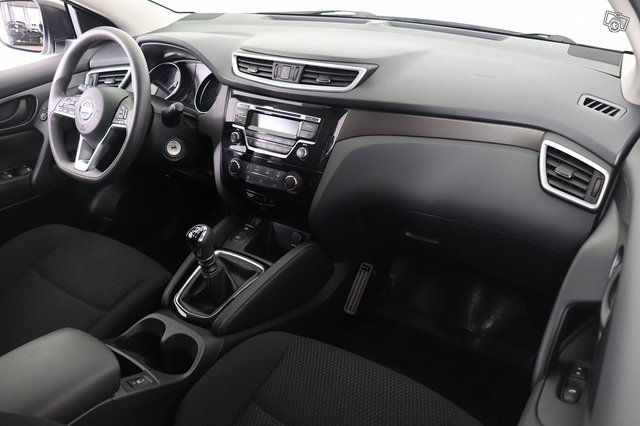 Nissan Qashqai 9