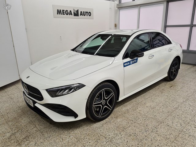 Mercedes-Benz A, kuva 1