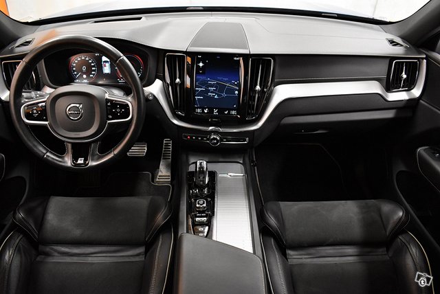 Volvo XC60 19