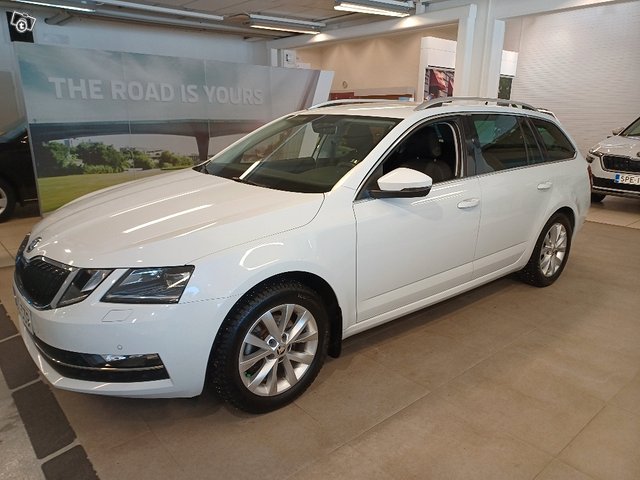 SKODA Octavia, kuva 1