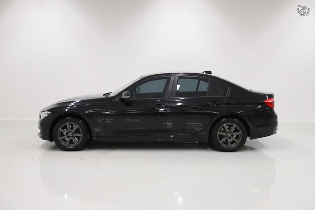 BMW 320 8
