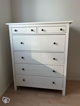 Hemnes lipasto, petsattu, 6 laatikkoa (108x131)...