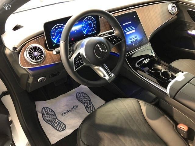 Mercedes-Benz EQE 7