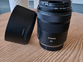 Canon rf 85mm f2 + ET-77 vvs, Objektiivit, Kamerat ja valokuvaus, Lahti, Tori.fi Canon rf 85mm f2 + ET-77 vvs, Objektiivit, Kamerat ja valokuvaus, Lahti, Tori.fi