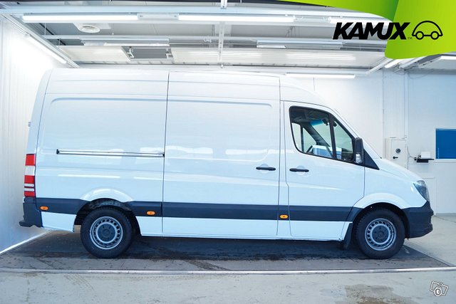 Mercedes-Benz Sprinter 2