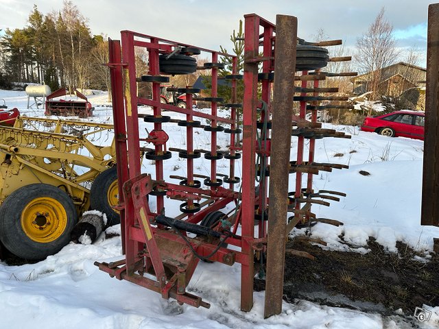 O: maatalouskoneet ja traktorit Turku 4