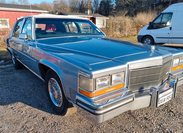 Cadillac Brougham, kuva 1