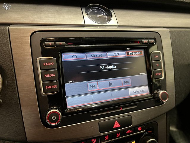 Volkswagen Passat 16