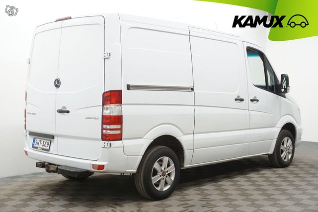 Mercedes-Benz Sprinter 4