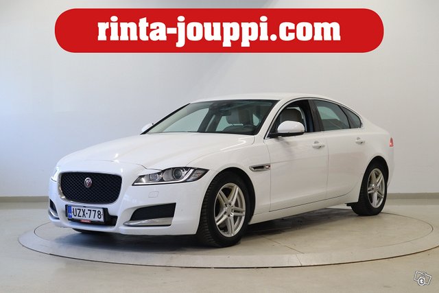 Jaguar XF