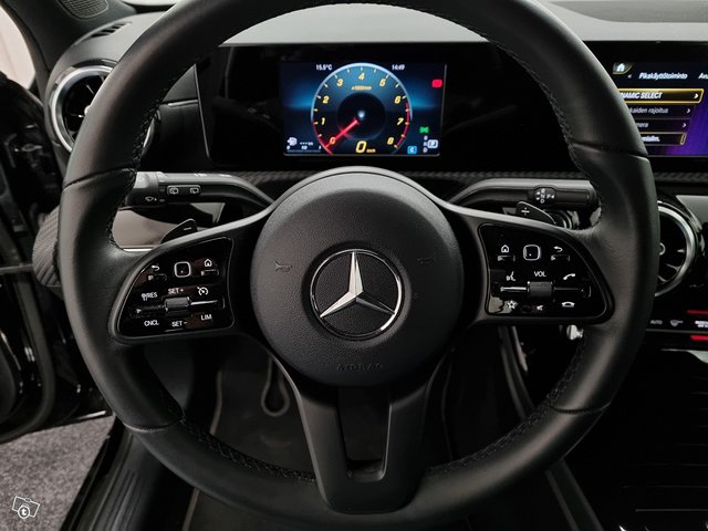 Mercedes-Benz A 15