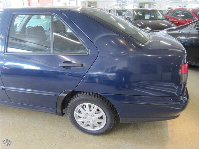 SEAT Toledo 3