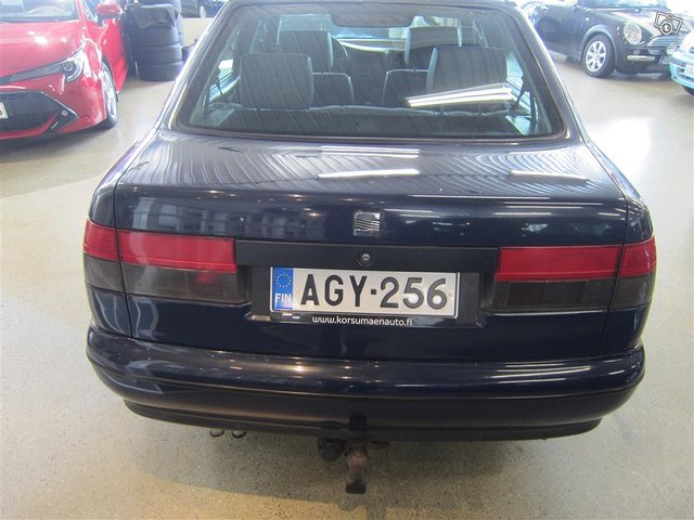 SEAT Toledo 4