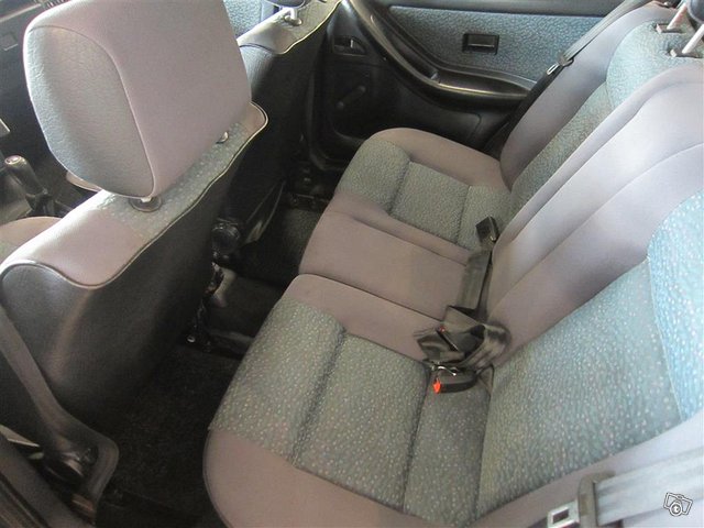 SEAT Toledo 13