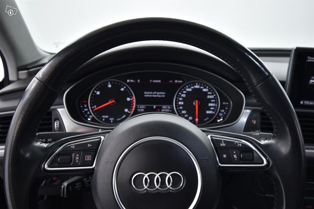 AUDI A6 22