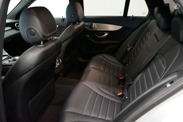 Mercedes-Benz C 12