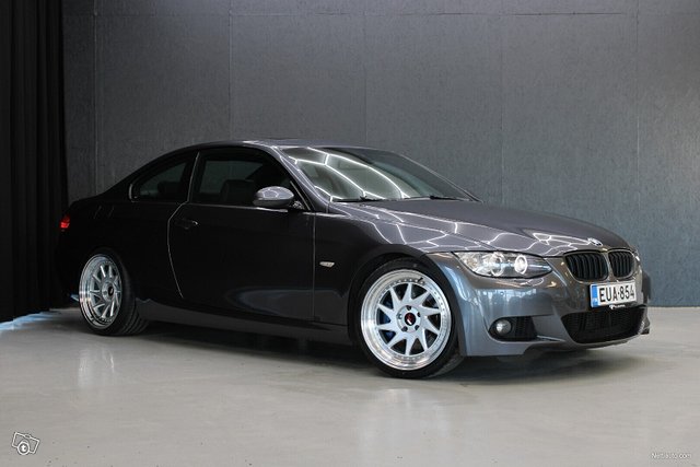 BMW 335 3