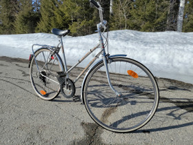 Polkupyörä 28", Hybridipyörät, Polkupyörät ja pyöräily, Sotkamo, Tori.fi Polkupyörä 28", Hybridipyörät, Polkupyörät ja pyöräily, Sotkamo, Tori.fi