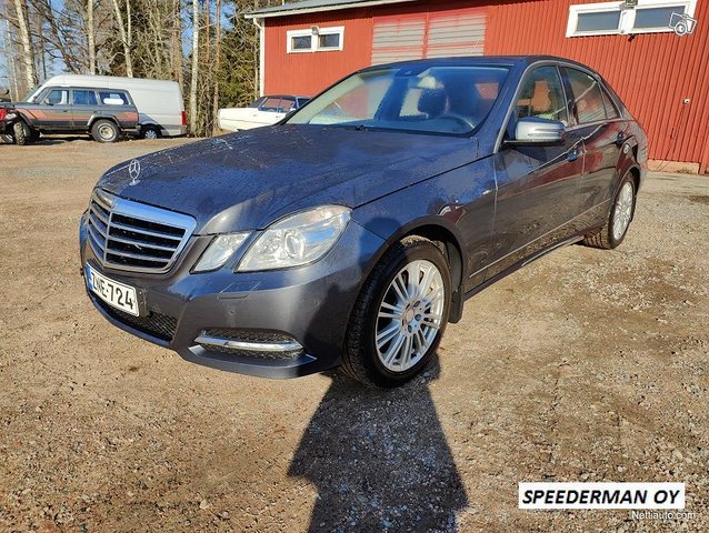 Mercedes-Benz 350 5