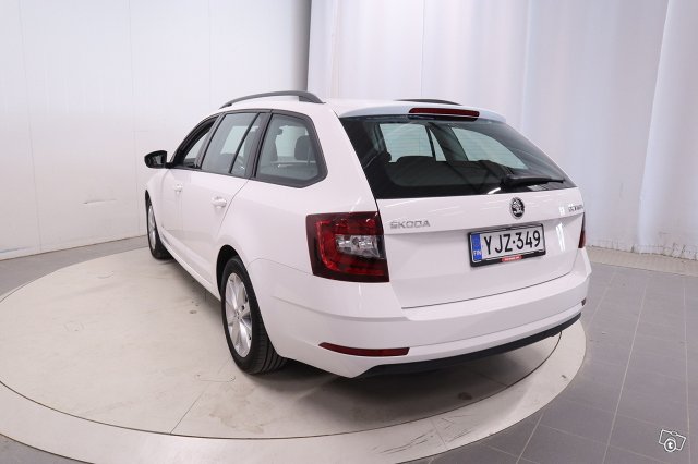 Skoda Octavia 7