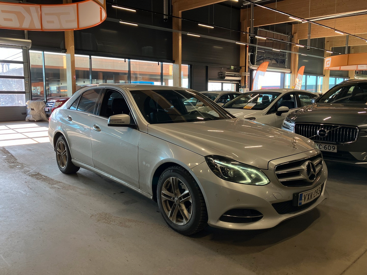 Mercedes-Benz E 220 220 CDI BE A Premium Business * Siisti / Suomi-auto /  Webasto / P-Tutkat / ILS-LED / IHC+ / Ortopedit / Koukku * | Myydään | Tori  Autot | Tori