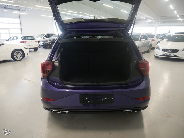 VOLKSWAGEN POLO 5
